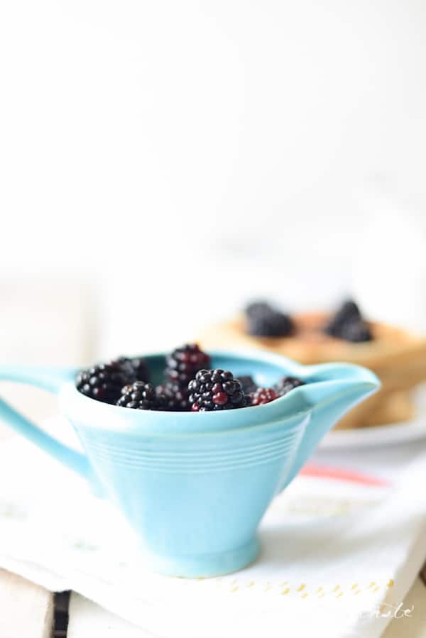 WHOLE WHEAT WAFFLES WITH BLACKBERRIES - PLACE OF MY TASTE