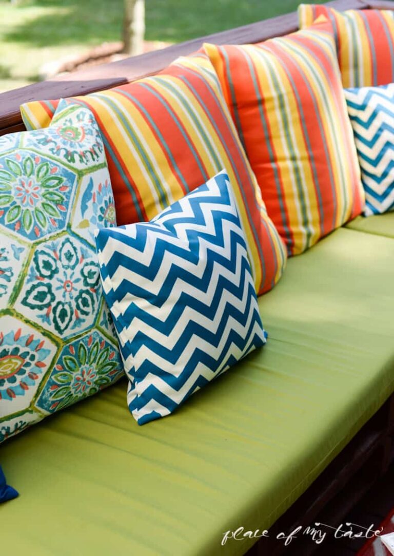 COLORFUL SEW PILLOW COVERS and GIVEAWAY