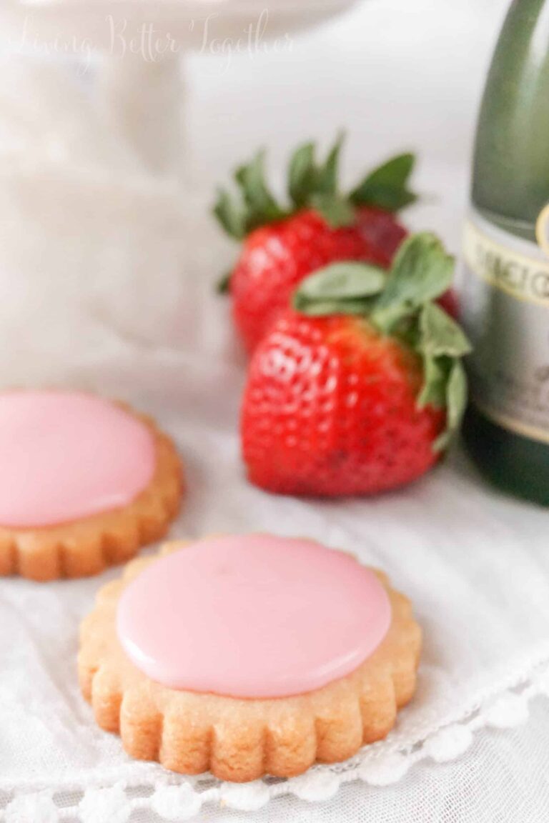 Strawberry Champagne Shortbread Cookies