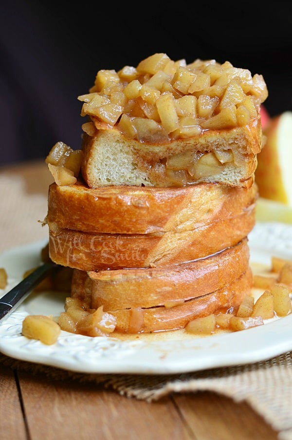 Apple-Pie-Stuffed-French-Toast-4-from-willcookforsmiles.com_
