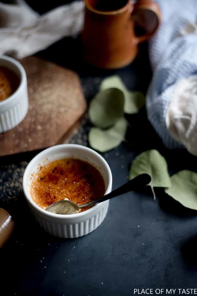 Creme Brulee Recipe. This is a tasty dessert consisting of a rich creamy custard base and topped with a  layer of hard caramel or toasted sugar. This delicious dessert is perfect to serve when you are entertaining or any time you are craving a sweet treat.