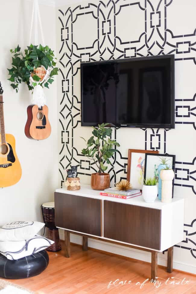 cool designs on walls that are not shiplap