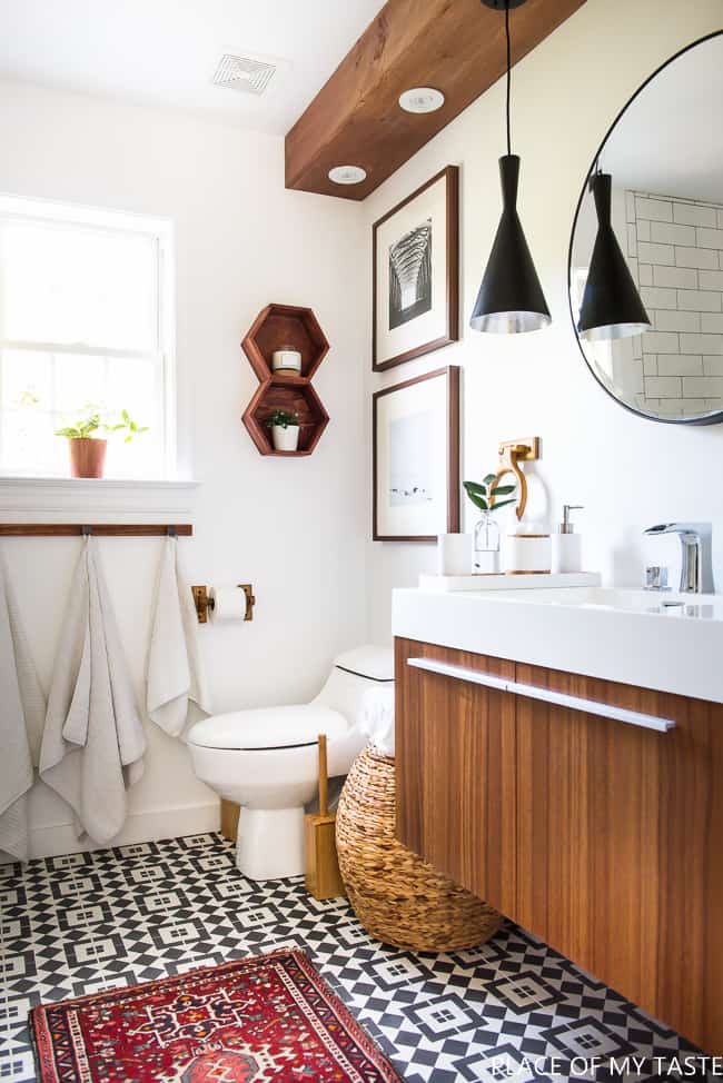 Makeover Of The Guest Bathroom In A Very Cool Style