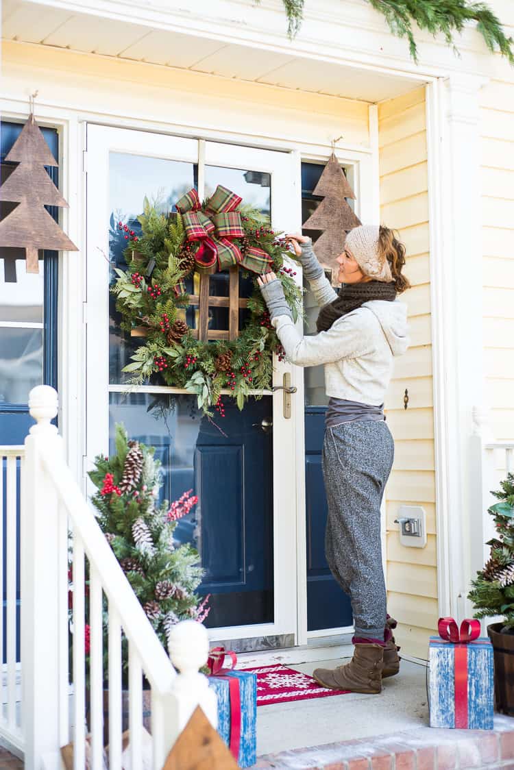 THE HOME DEPOT HOLIDAY STYLE CHALLENGE – STAY TUNED!