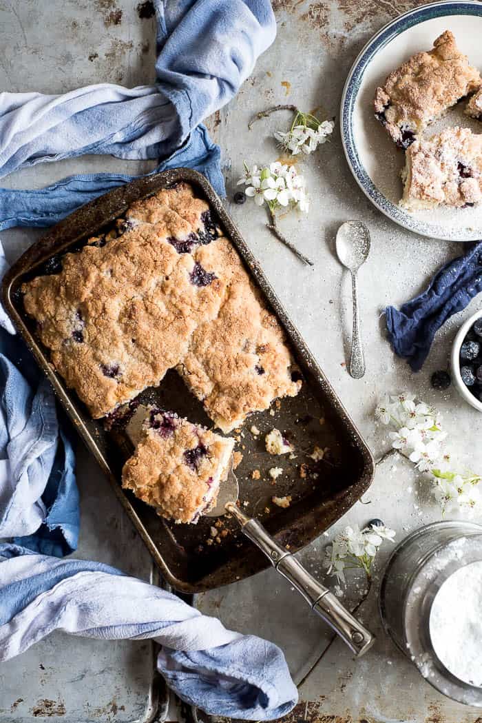 DELICIOUS AND EASY BLUEBERRY BUCKLE RECIPE