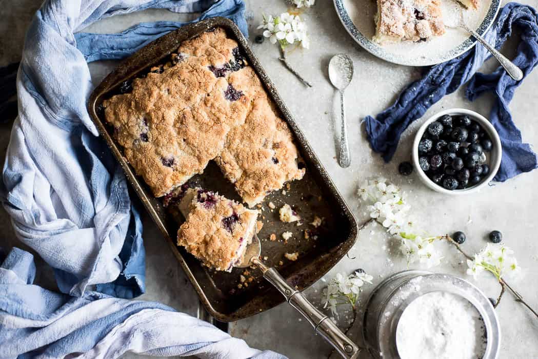 DELICIOUS AND EASY BLUEBERRY BUCKLE RECIPE