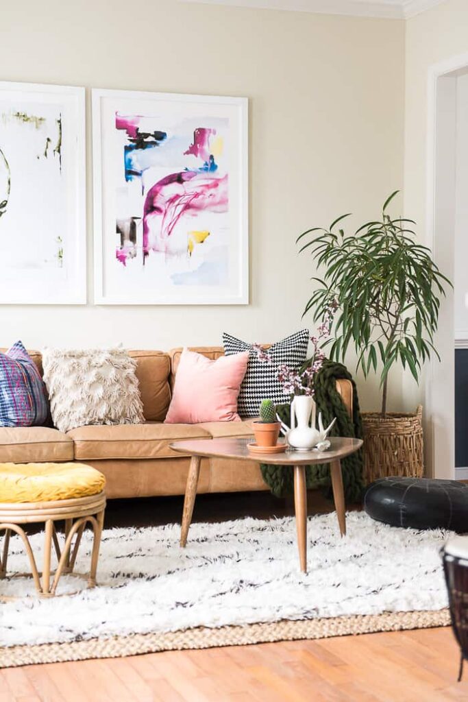 Tour: Seasonal Simplicity Home Tour for Spring time of 2017.