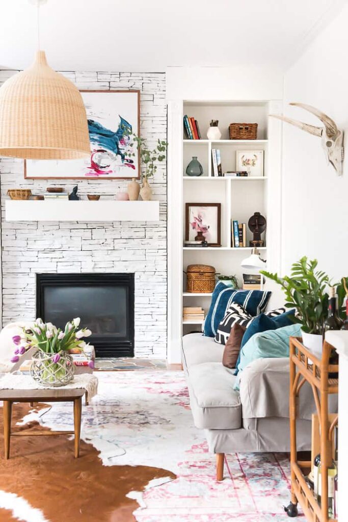 Tour: Seasonal Simplicity Home Tour for Spring time of 2017.