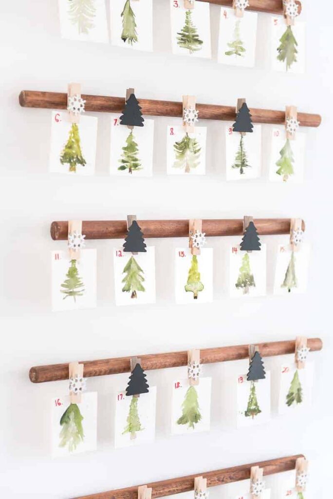 How to put Christmas tree in a basket? I show you the easy way!