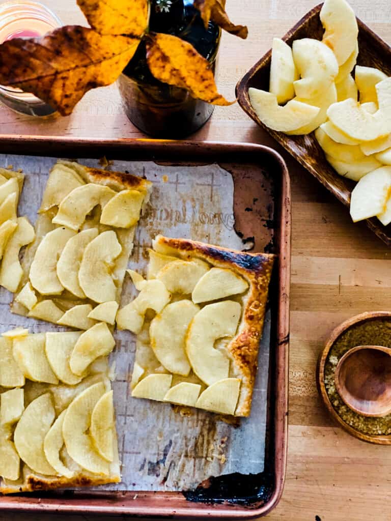 French Apple Tart with Puff Pastry 
