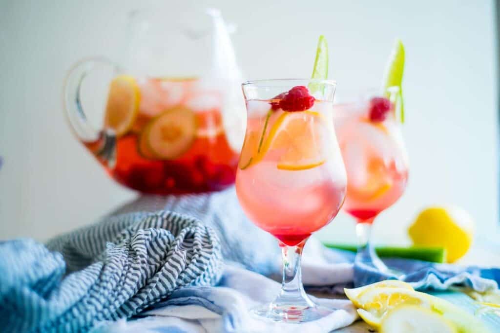 Rose Spritzer cocktail