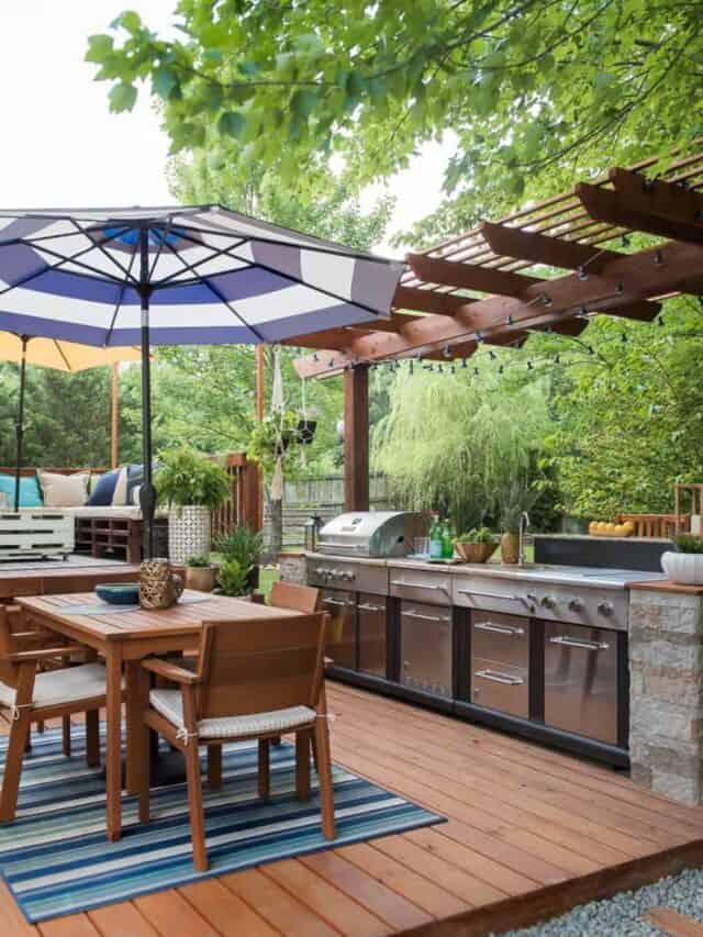 Amazing Outdoor Kitchen you want to see!